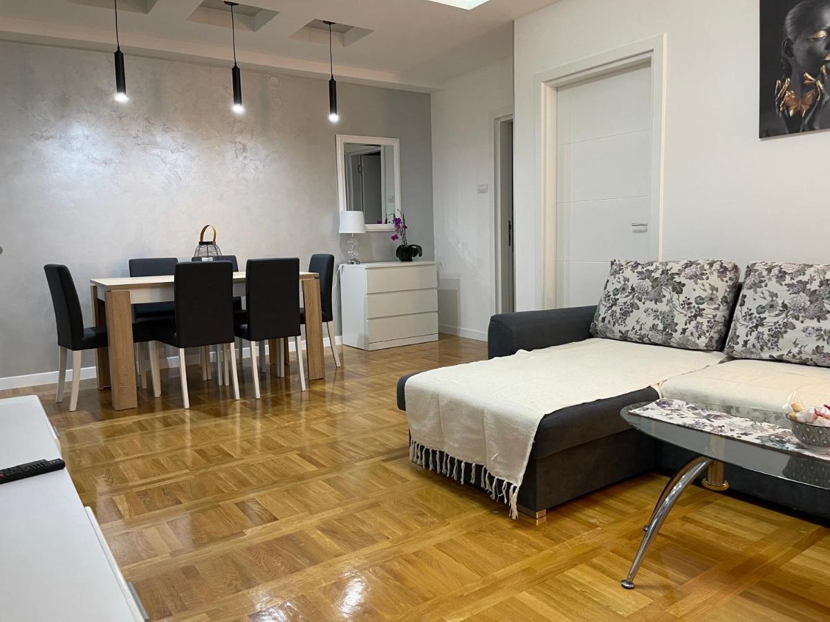 Apartman Mdb Суботиця Екстер'єр фото