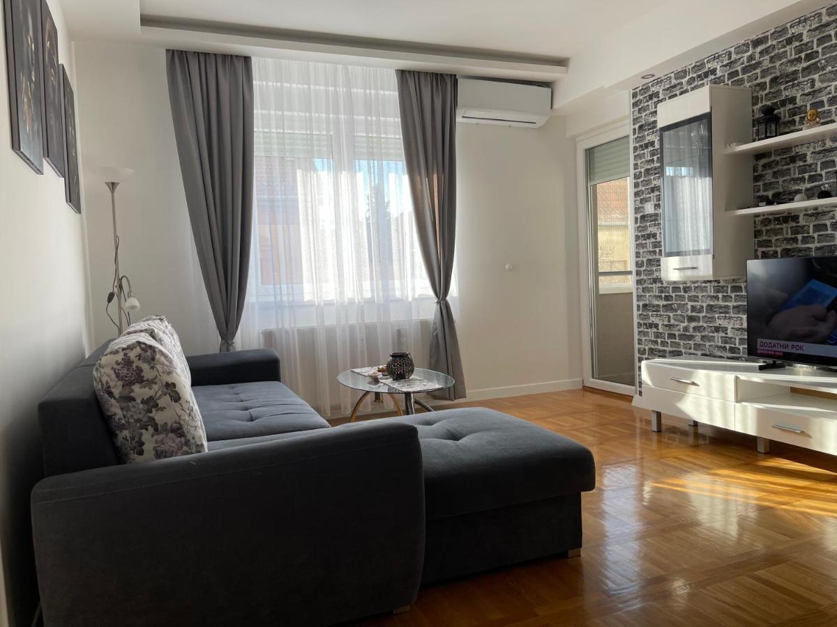 Apartman Mdb Суботиця Екстер'єр фото