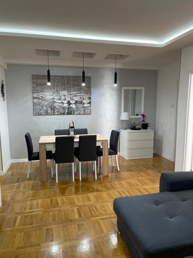 Apartman Mdb Суботиця Екстер'єр фото