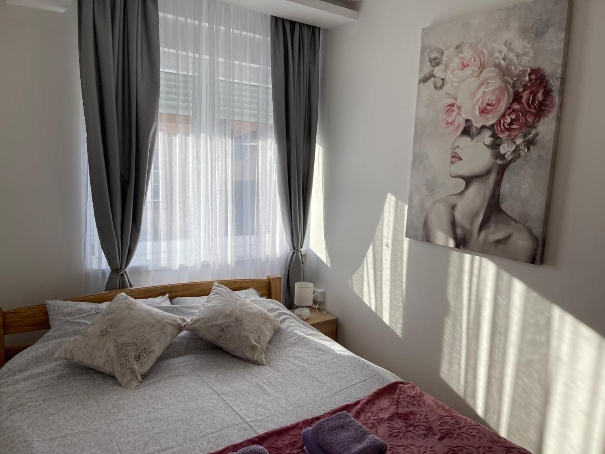Apartman Mdb Суботиця Екстер'єр фото